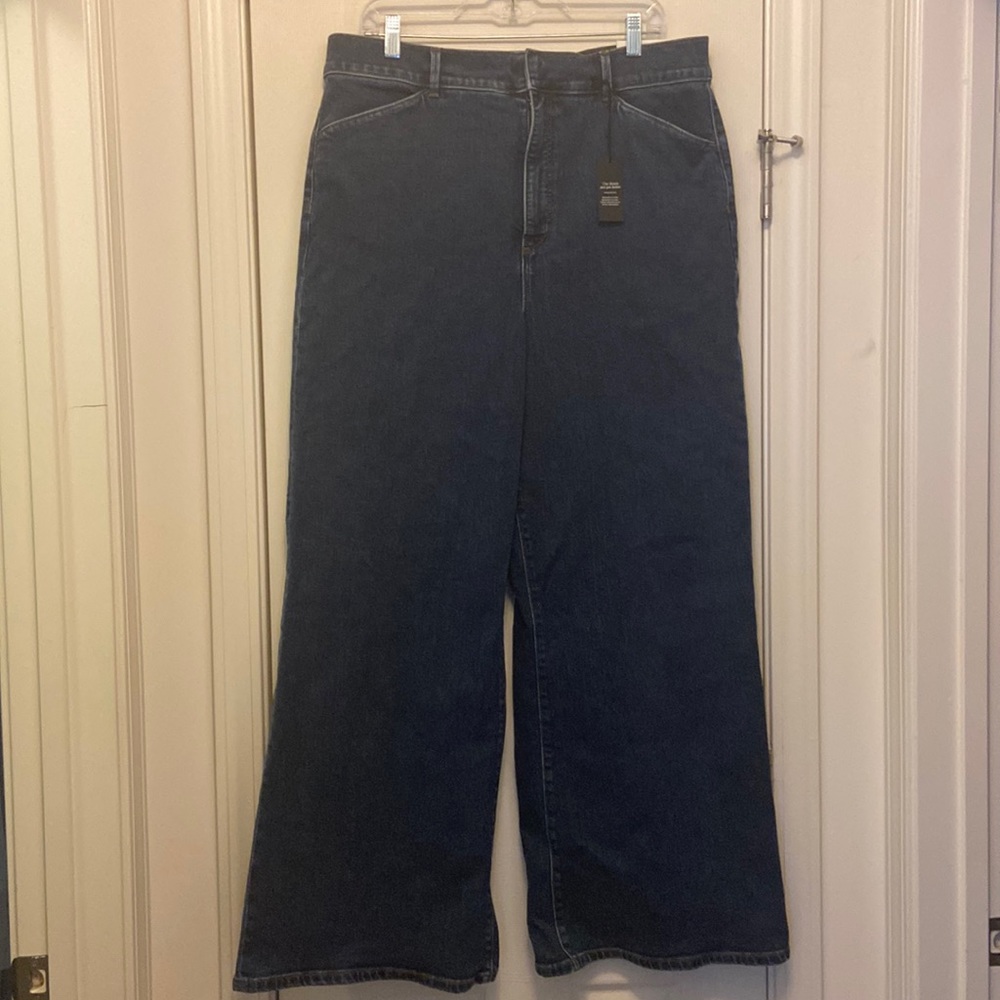 New w/ tags Ann Taylor trouser jeans size 16